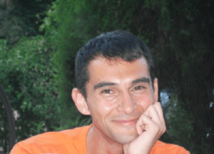 Professeur de yoga dynamique